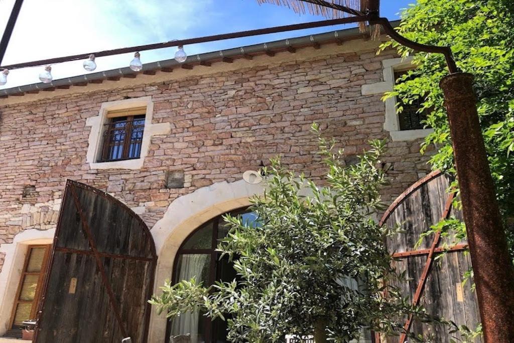 Le Clos De Miribel Гиври Экстерьер фото